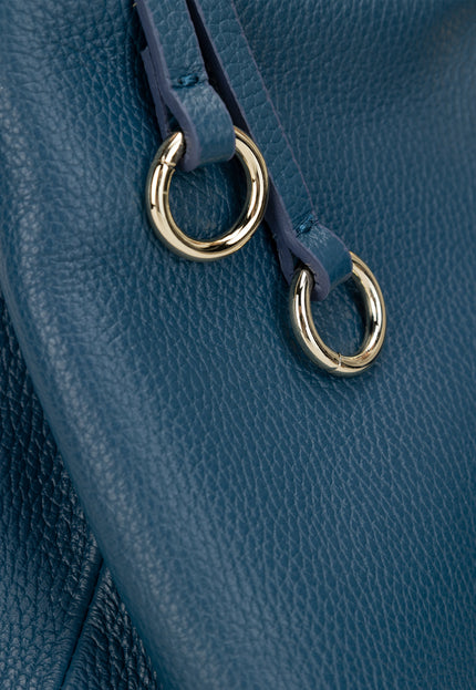 Naemi Damen's Handtasche